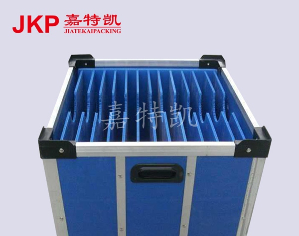 中空闆箱+鋁合金包邊+隔闆